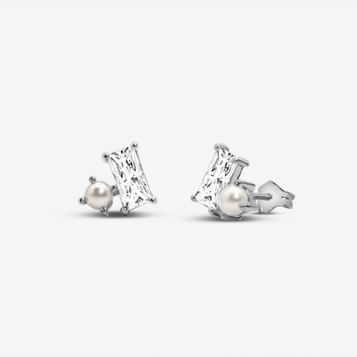 Baquette Stud Earrings Silver