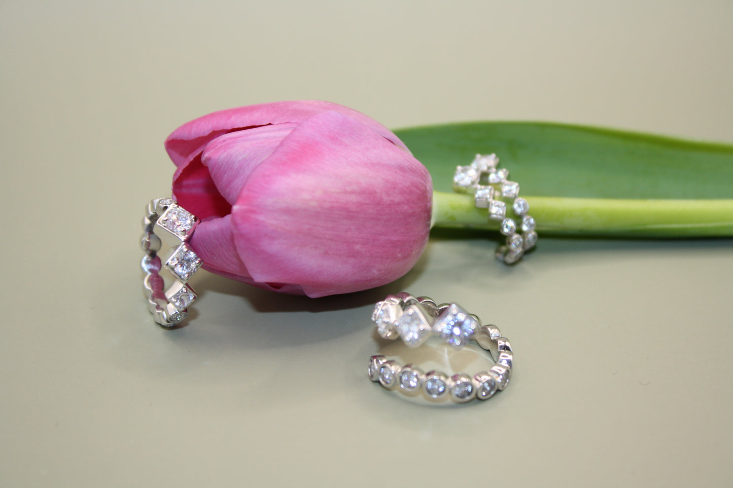 Sparkling Squares Ring