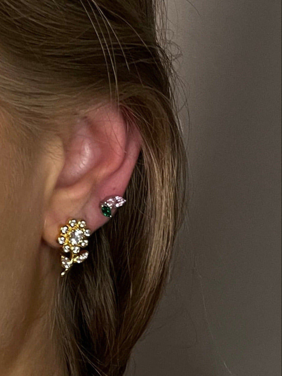 Single Flower Stud Silver - Right