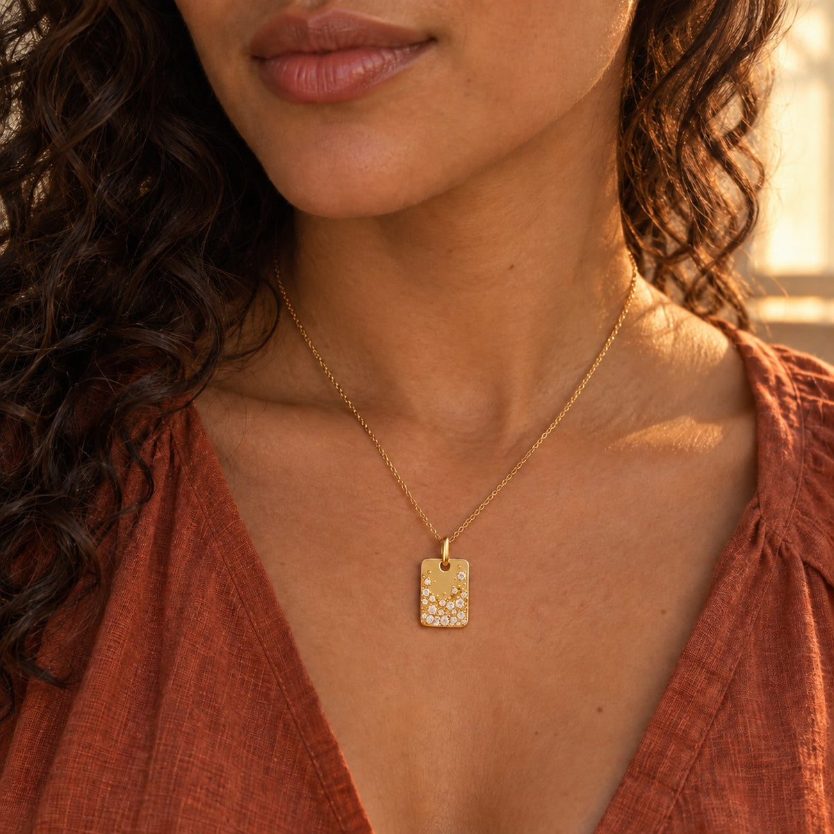 Sparkling Disc Square Pendant
